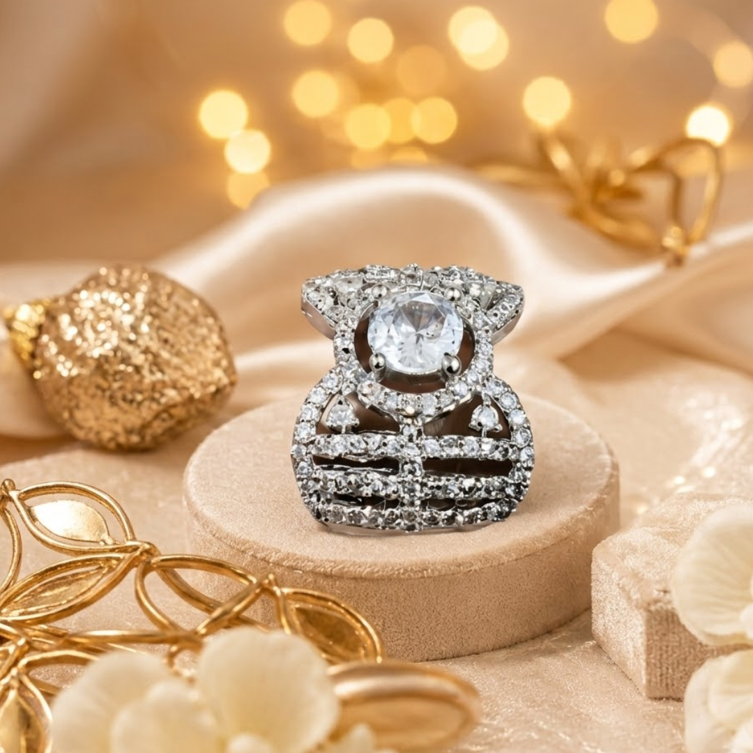 Sparkling Bear Solitaire Statement Ring